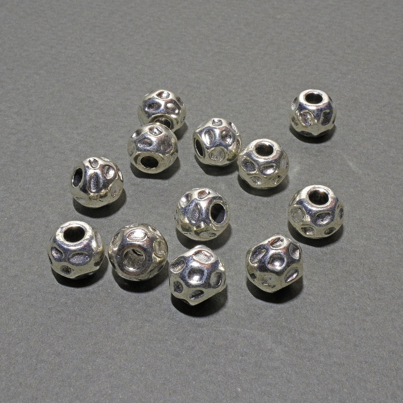 Bead Finding Inlay, diameter 9x7, 5mm±, inner diameter ~3mm, packaging 12 pcs± 20 g