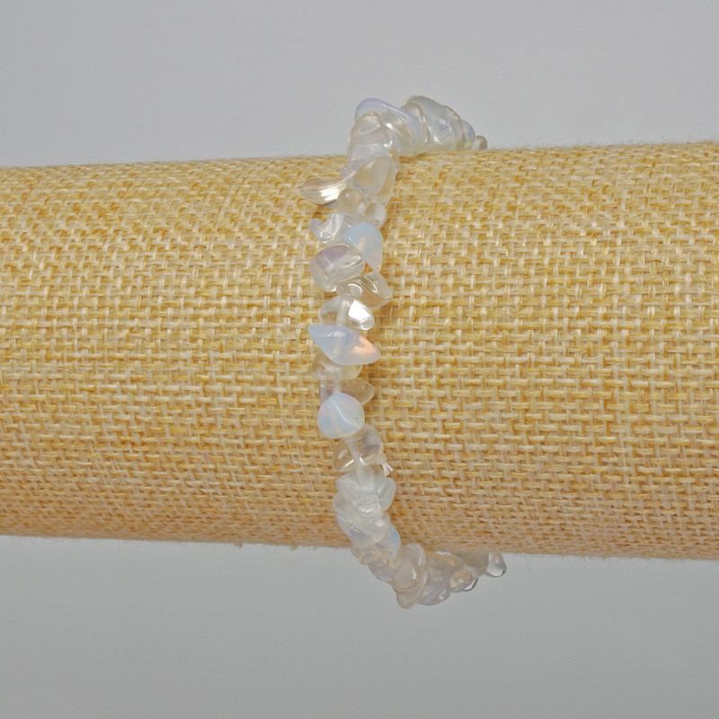 Moonstone Chip Bracelet, 7x4 mm, stretch, length 18 cm