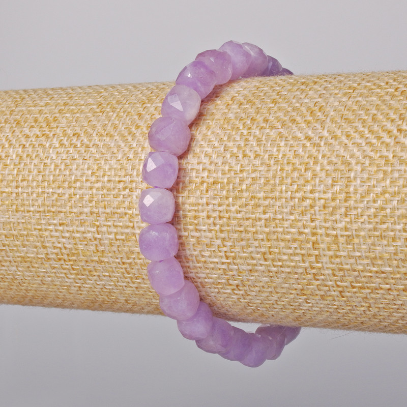 Bracelet Lavender Amethyst Natural Stone Faceted Cube, 6mm diameter, length 18cm, Stretch