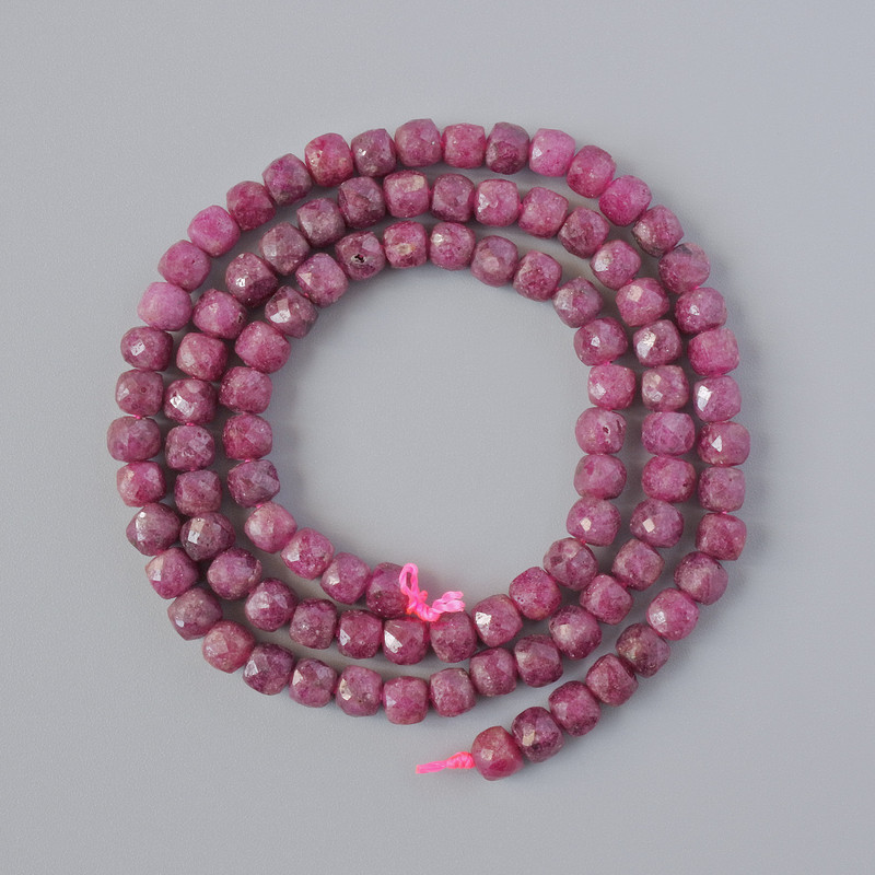 Ruby Beads, Natural Gemstone, faceted cube, diameter 4mm±, length 39cm± on thread