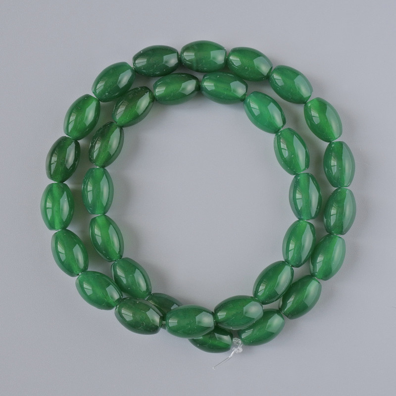 Chrysoprase Beads, Natural Stone Barilo, diameter 8×12 mm ±, length 39 in ± on thread