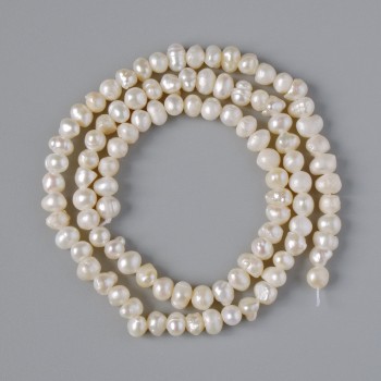 Freshwater Pearls Beads, 5x4 mm, length 35 cm on a string