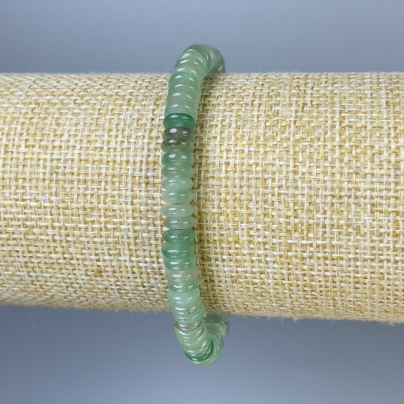 Jade Bracelet Rondelle, 6x2 mm diameter +-, stretchy length 18 cm+-