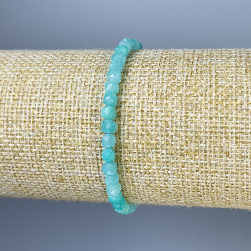 Amazonite Beaded Cube Stretch Bracelet, 4mm cubes, 18cm length