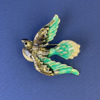 Brooch 'Dove', diameter 40x45mm± multicolored enamel on gold-tone metal