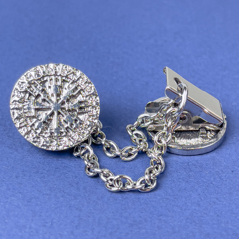 Brooch for cardigans, dark-silver metal, diameter 20mm±, chain, length 9cm+