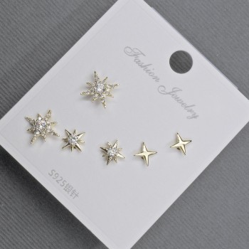 Posts Earrings 10-6mm± golden metal with white rhinestones