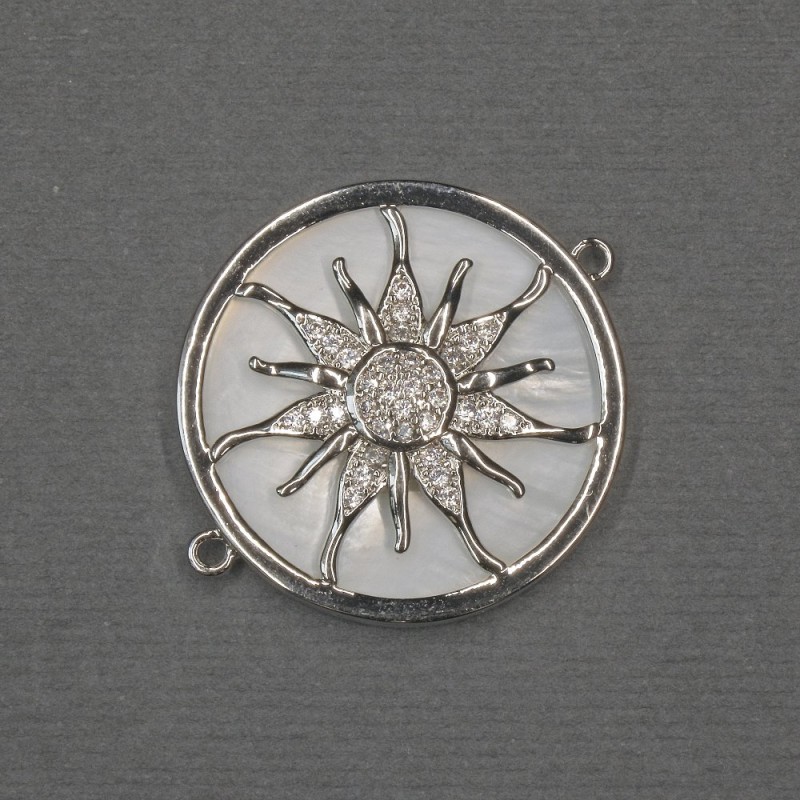 Sun Connector with Natural Mother-of-P pearl 25x30x3mm+- silvered metal