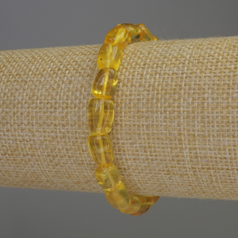 Bracelet Amber faceted 8x8 mm, stretchy 18 cm
