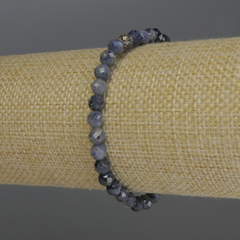 Bracelet Sapphire Faceted Bead, 5mm diameter ±, length 18cm (stretch)
