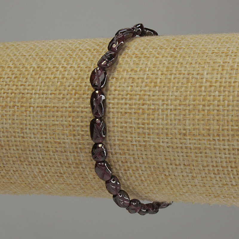 Garnet Bracelet faceted rondelle, diameter 6-8×5mm, length 18cm stretch