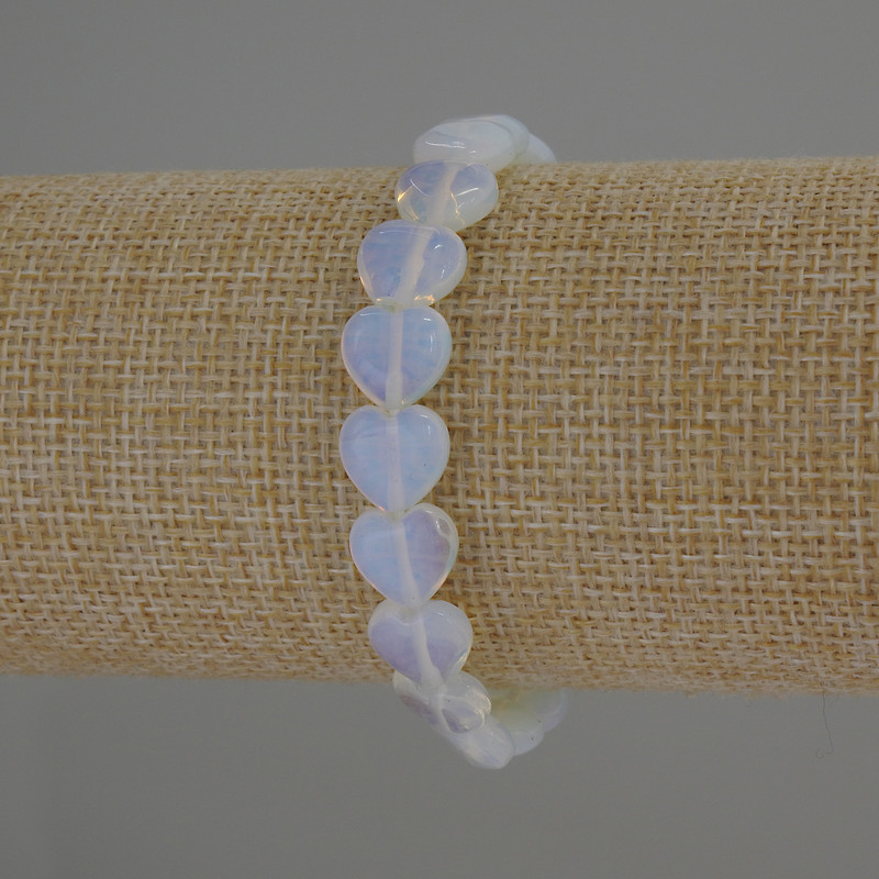 Moonstone Heart Bracelet, 10x10mm, stretchy 18cm