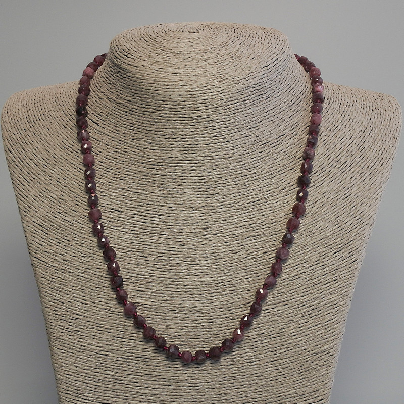 Turquoise? Wait: Actually Turmalin is tourmaline. Translation: Tourmaline Beads Faceted Cubes, Diameter 5mm, Length 50cm ± with Clasp