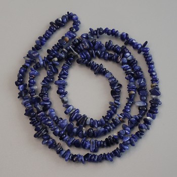 Sodalite Beads Chip, diameter 4-8×3mm+-, length 80cm+- on thread