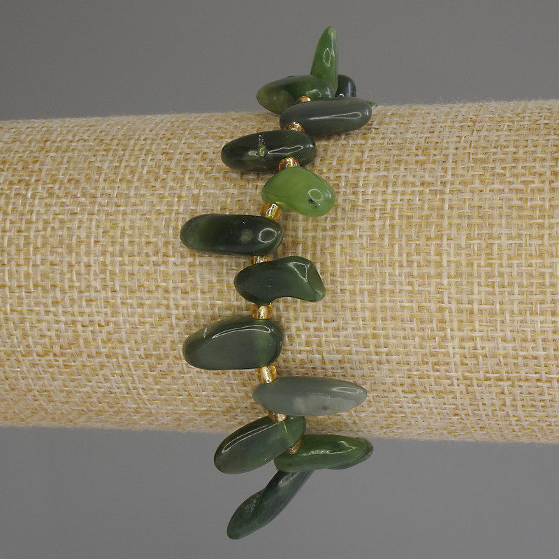 Jadeite Bracelet, Cabochon Butterfly, diameter 12-17×6mm±, with 3mm+ seed beads, length 18cm (stretch)