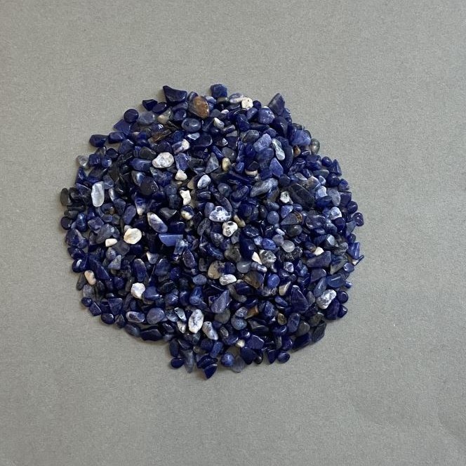 Sodalite Natural Chip Without Hole 3-4x4-6mm± (per 100g±)