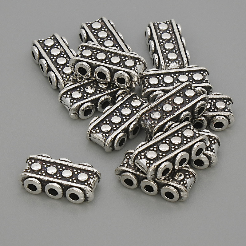 Split spacer for rows, metal color silver, diameter 14.5×7.5×4 mm±, hole diameter 1.9 mm±, packaging 20 g (~13 pcs)