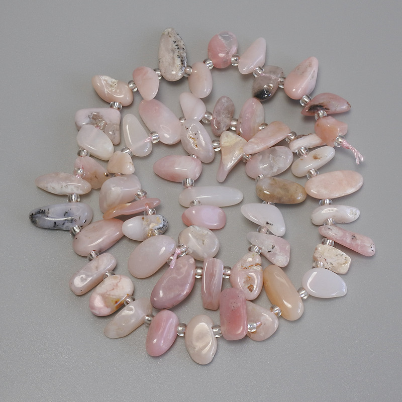 Beads, Pink Opal Shard with Butterfly, diameter 10-15×6-7, 5mm+- beads 3mm+-, thread length 39cm+-