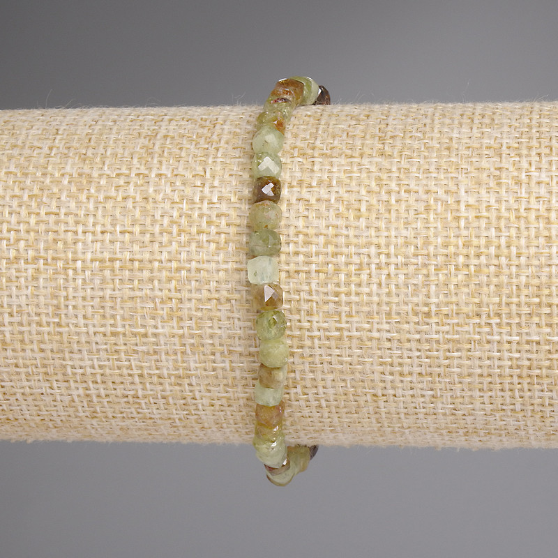 Grosular Garnet Faceted Cube 4x4mm+, length 18mm+ Stretch Bracelet