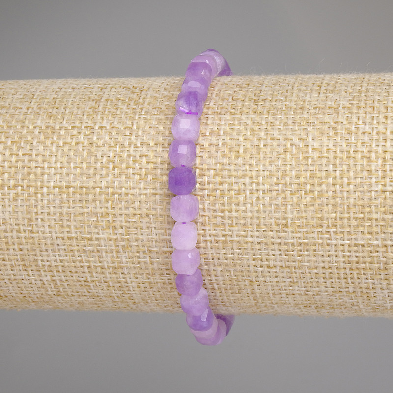  Bracelet Lavender Amethyst Faceted Cubes, 5x5mm diameter, length 18cm, stretch