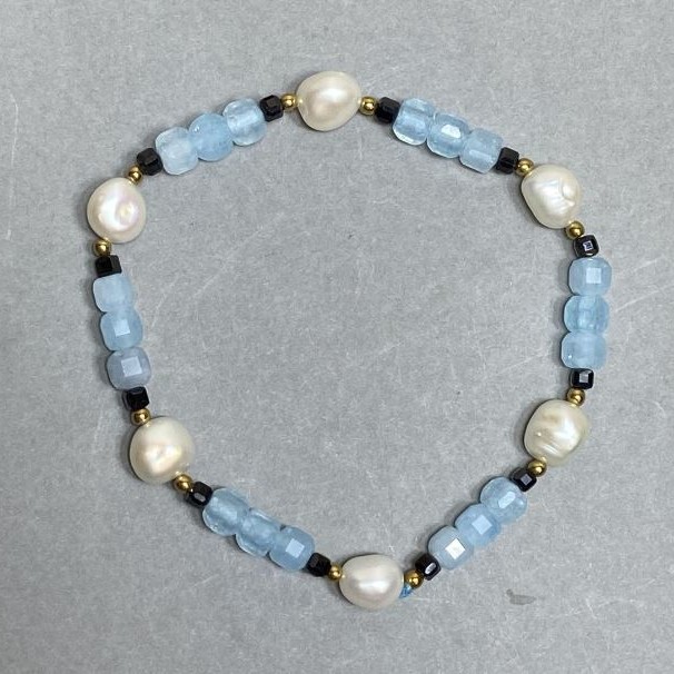 Aquamarine Beaded Cube Bracelet, 5mm+- Cubes, River Pearls 8-8.5mm+-, length 18cm+- stretch