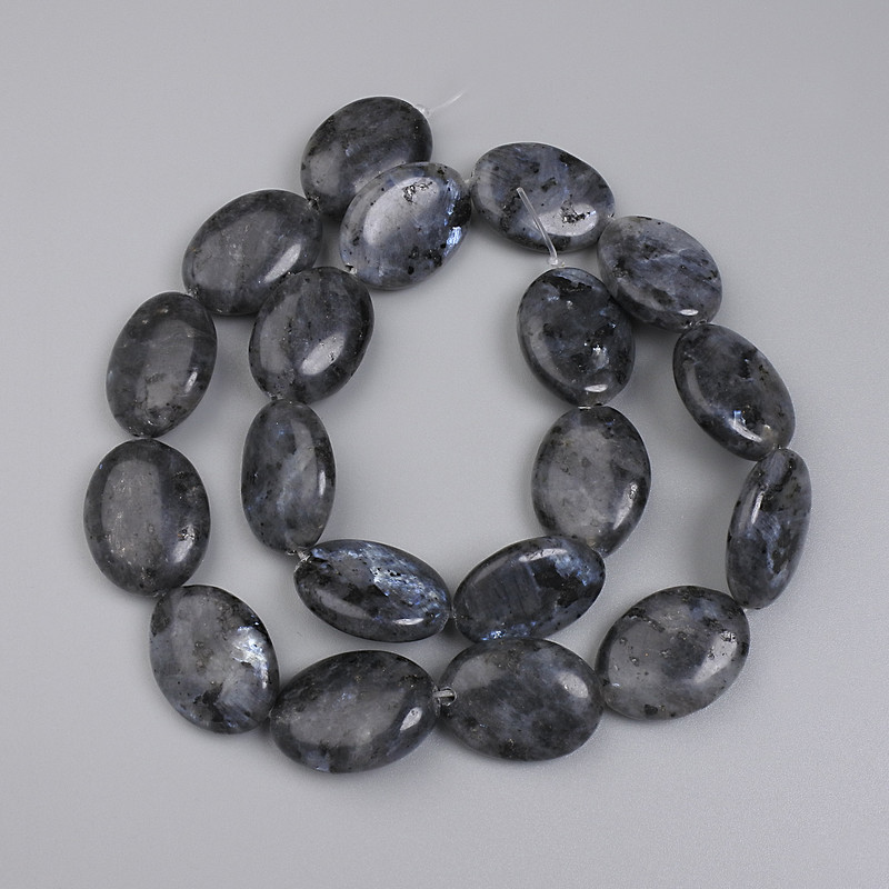 Labradorite Oval Beads, 20×15 mm, on monofilament, 37 cm length