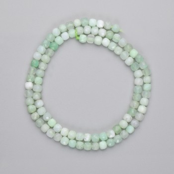 Emerald Beads Faceted Cubes, 4x4 mm diameter, 39 cm on thread