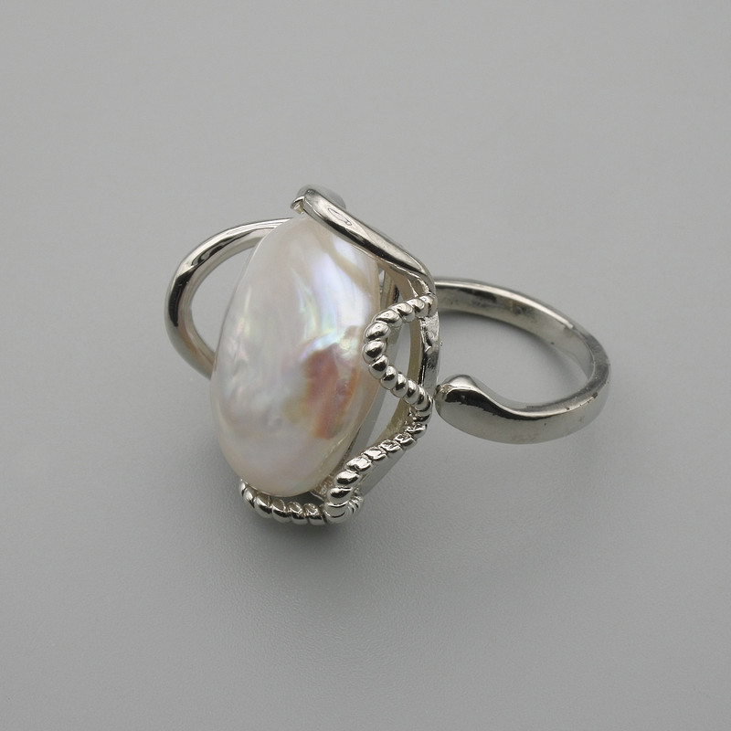 Baroque stud with Baroque Pearl in silver setting ~, diameter 20-22mm±, unmounted