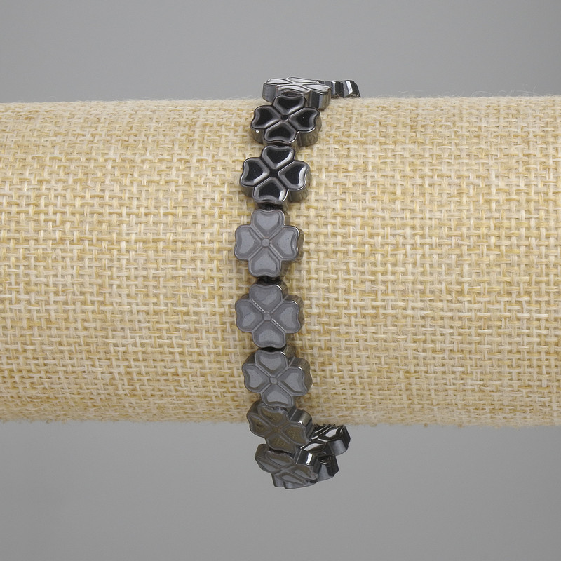 Bracelet Hematite 'Clover' 10x10mm ±, length 18cm ± stretch