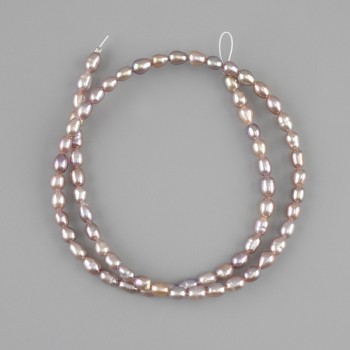 Freshwater pearl beads 4.5–5×3.5–4 mm (±), strand length 36 cm (±)