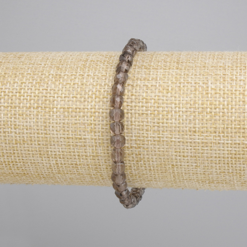 Bracelet Smoky Topaz faceted cube, diameter 5x5mm +/-, length 18cm +/- stretch