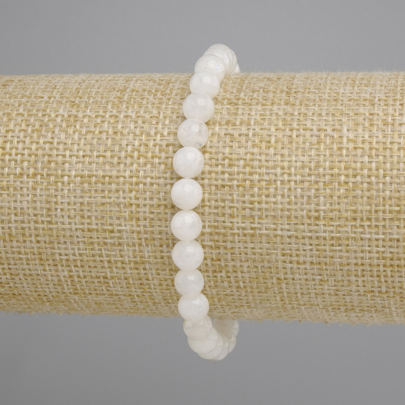 Adular bracelet smooth round bead, diameter 6mm +/-, length 18cm +/- stretch