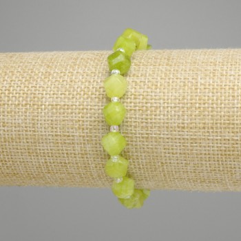 Bracelet Chrysolite Olivine faceted rhombus, diameter 7-8x7-7, 5mm+- seed beads 3mm+-, length 18cm +- stretch
