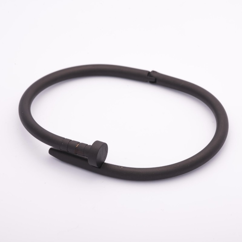 "Nail" Bracelet, metal color "black", hi-tech clasp, circumference 18 cm