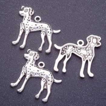 Dog Pendant Finding L9mm, Hole d1-1.5mm, Silver Color, Pack 20g +/- 7pcs