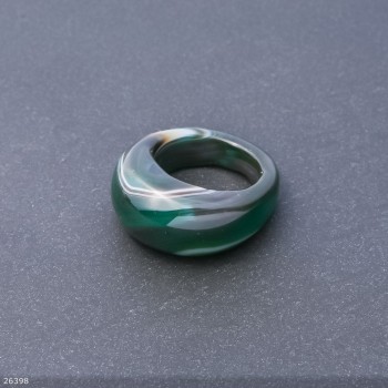 Natural Green Agate Stone Ring, Height 6.5-15mm, Width 4-8mm, Diameter 19mm