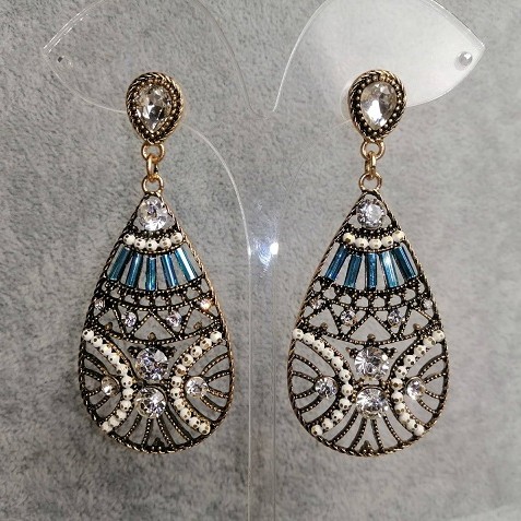 "Golden Beauty" Long Earrings, Gold-Toned Metal, 7cm length
