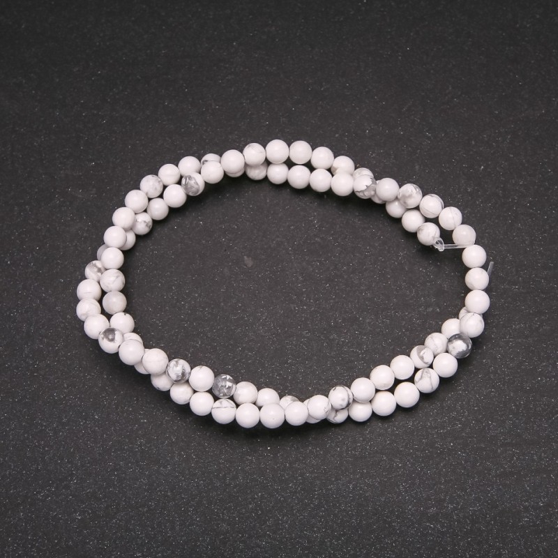 Cacholong Smooth Round Beads on String, Diameter 5 (+/-) mm, Length 38cm