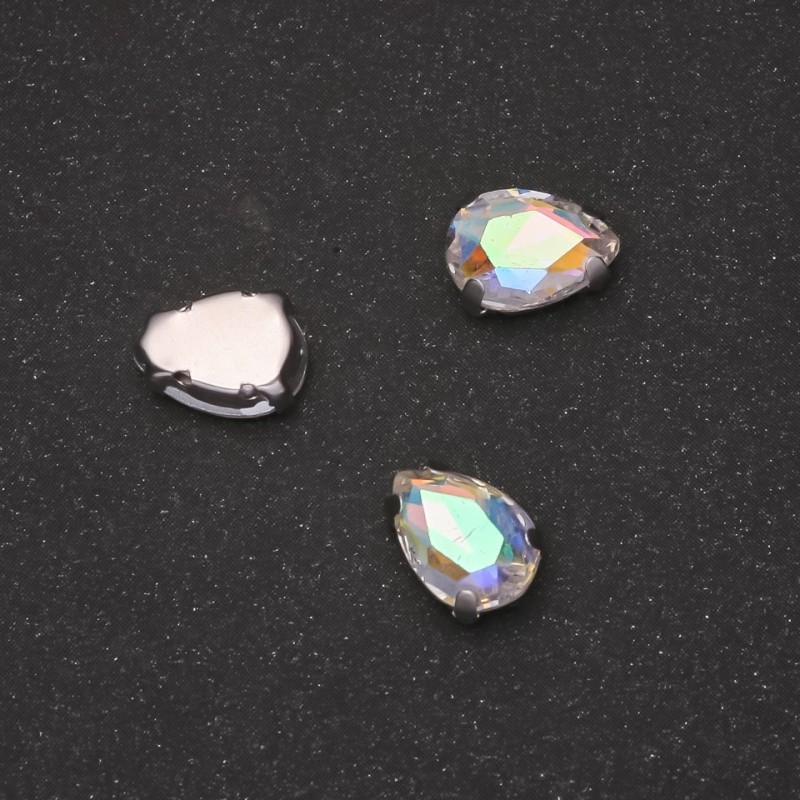 Price per pack /10 pcs. Sew-on crystal in claw setting Drop 7x10mm iridescent