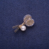 Tennis Rackets Brooch with Imitation Pearl, Gold-Tone Metal 18x33mm