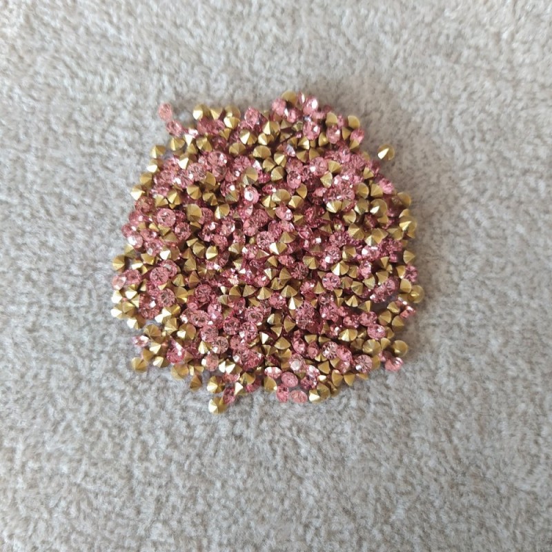 Rhinestones, Pink Color, Diameter 3 (+/-) mm, Pack / 4g (+/-)