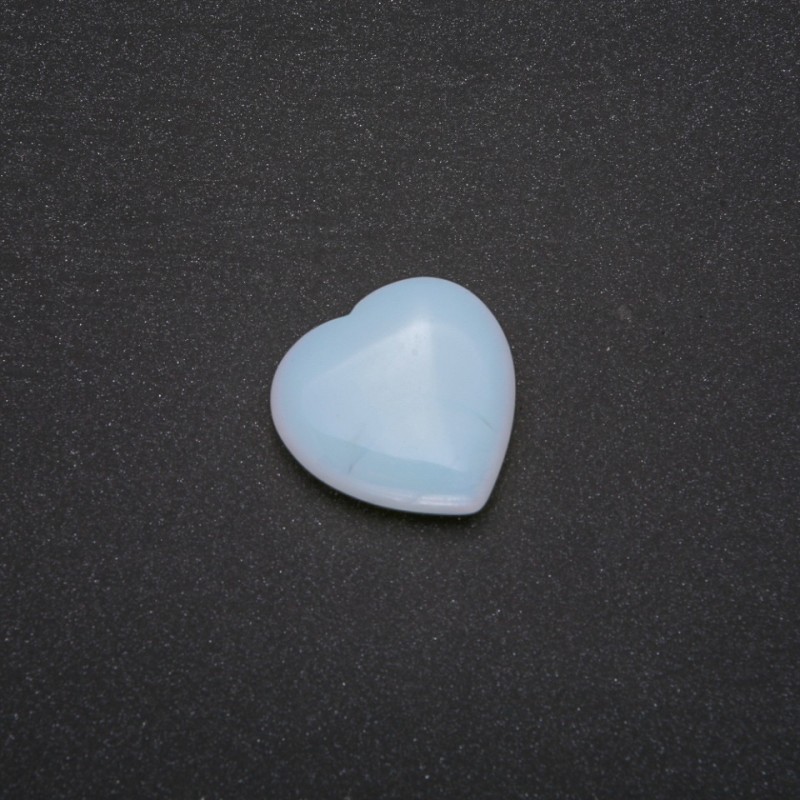 Moonstone Souvenir Stone Heart Shape 30x30x10(+/-)mm