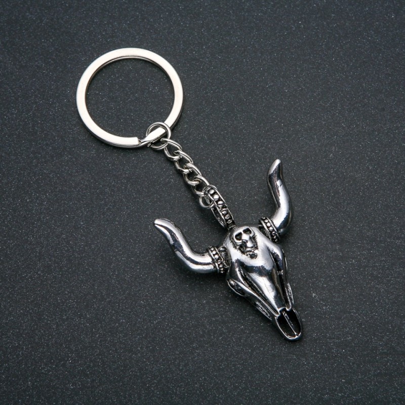 Bull Keychain, Diameter 47x38mm, Length 10cm +, Silver-Tone Metal
