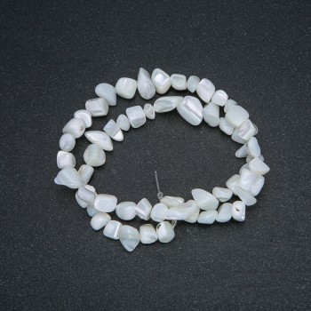 Beads on a Thread Natural Mother-of-Pearl Chips, diameter 8x7mm, length 39 +