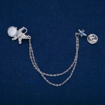 Astronaut Brooch with Cat's Eye Cabochon and White Rhinestones, silver-tone metal 27x20mm +/-, length 12cm +
