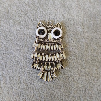 Findings Owl Pendant
