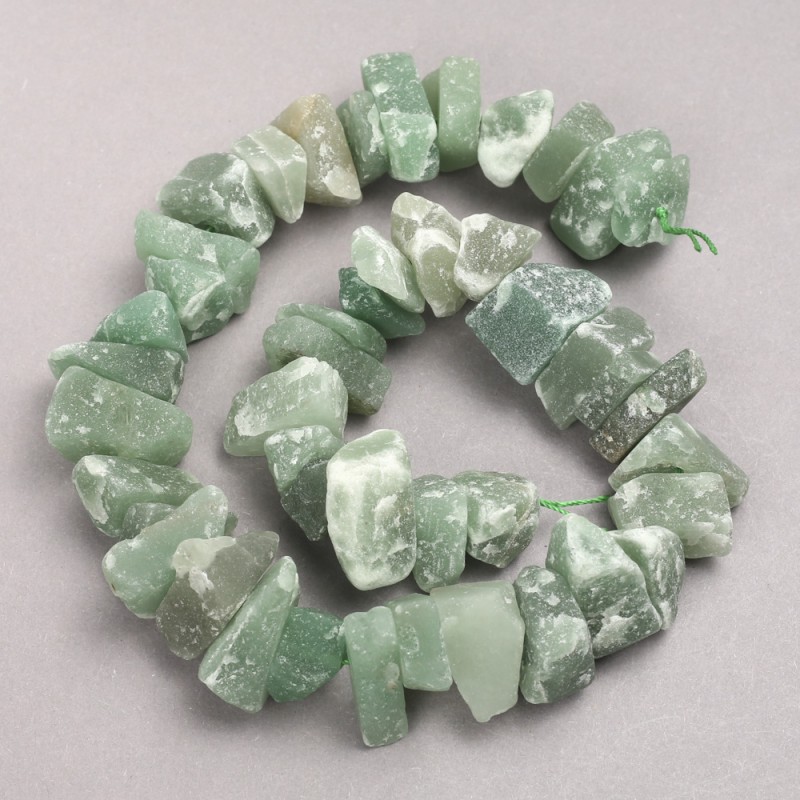 Jade Raw Stone Beads on a Strand, Tumbled, Diameter 10x20mm+-, Length 42cm+