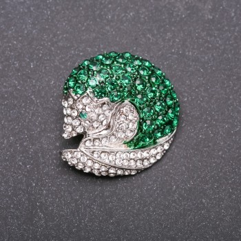 Brooch 'Nose' in green and white rhinestones on white metal 33x35mm