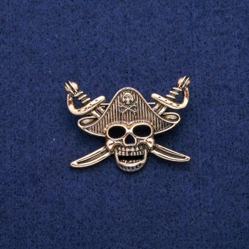 Brooch Pirate 29x39mm, golden metal