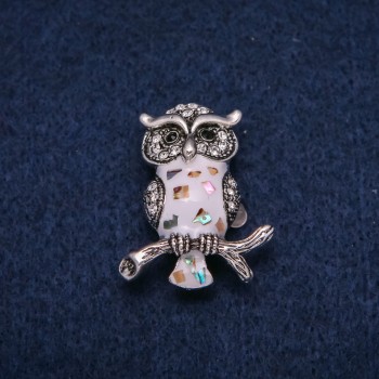 Brooch Owl enamel with chalcedony and white crystals silver metal 26x33mm